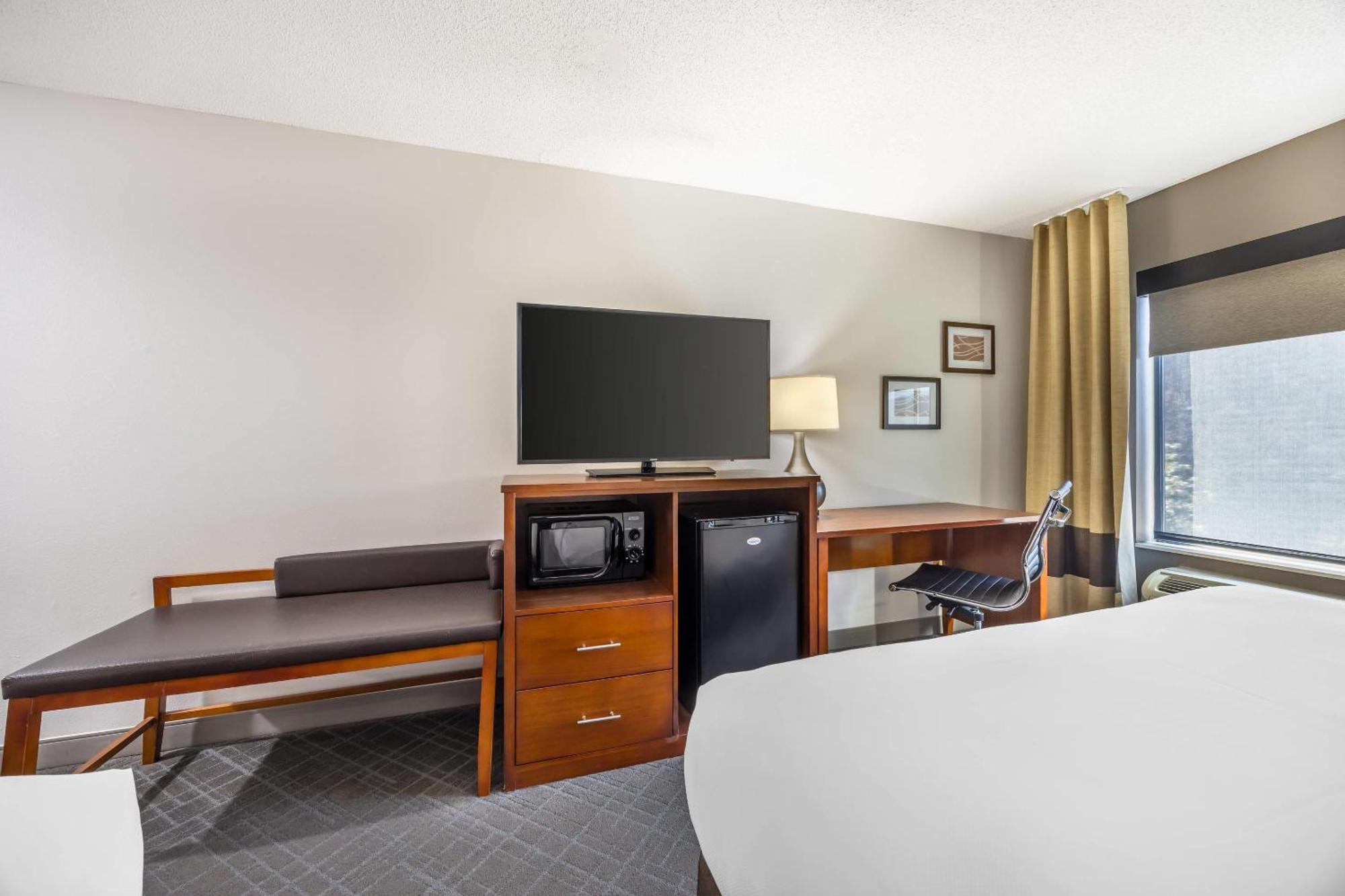 Comfort Inn & Suites Chattanooga West - Lookout Mountain Exterior foto